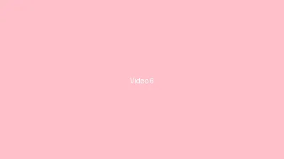 电脑壁纸美女 - 雨天的约定，温柔少女与伞下的秘密